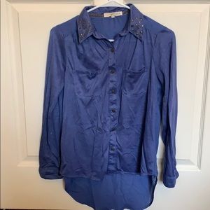 High low button up shirt